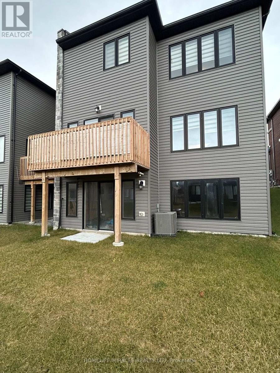 11 Federica Crescent W, Wasaga Beach, ON - Outdoor With Deck Patio Veranda