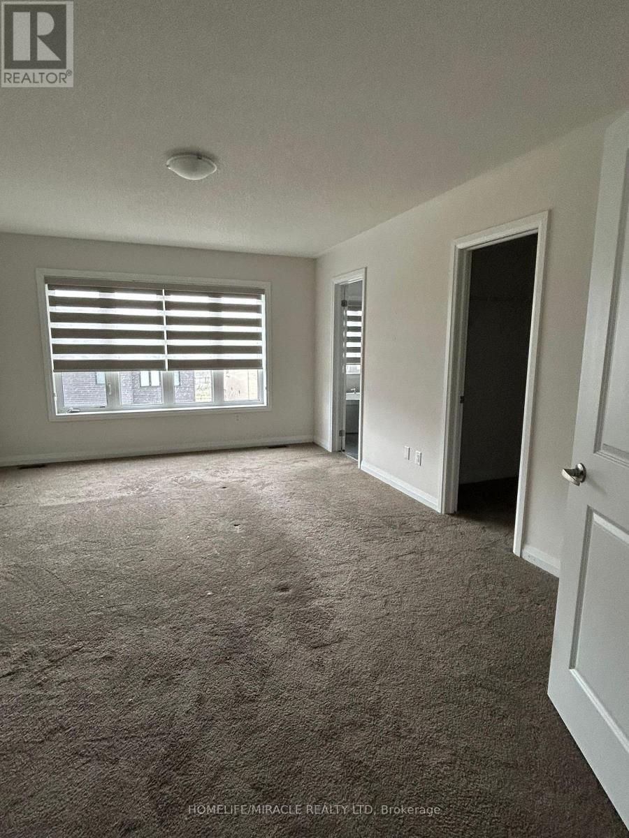 11 Federica Crescent W, Wasaga Beach, ON - Indoor Photo Showing Other Room