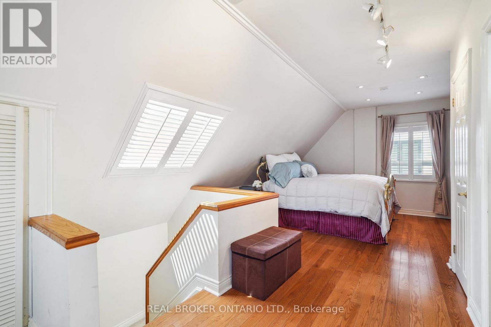 38 Riverview Heights, Toronto, ON - Indoor Photo Showing Bedroom