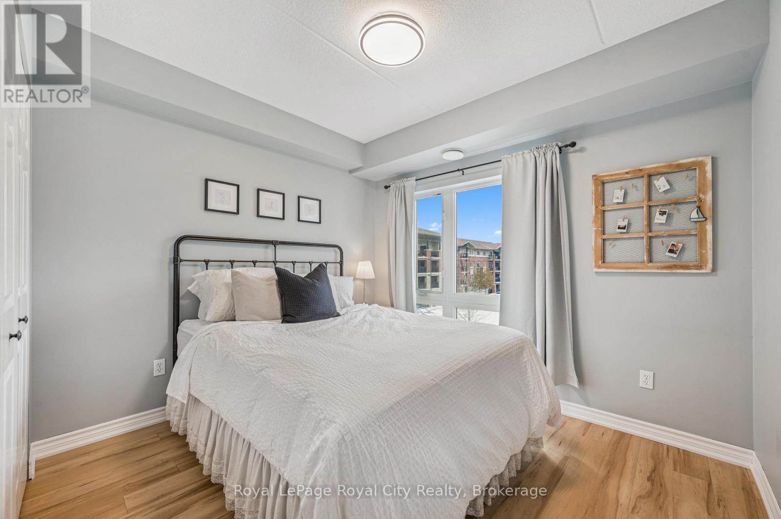 309 - 41 Goodwin Drive, Guelph (Pineridge/Westminster Woods), ON - Indoor Photo Showing Bedroom