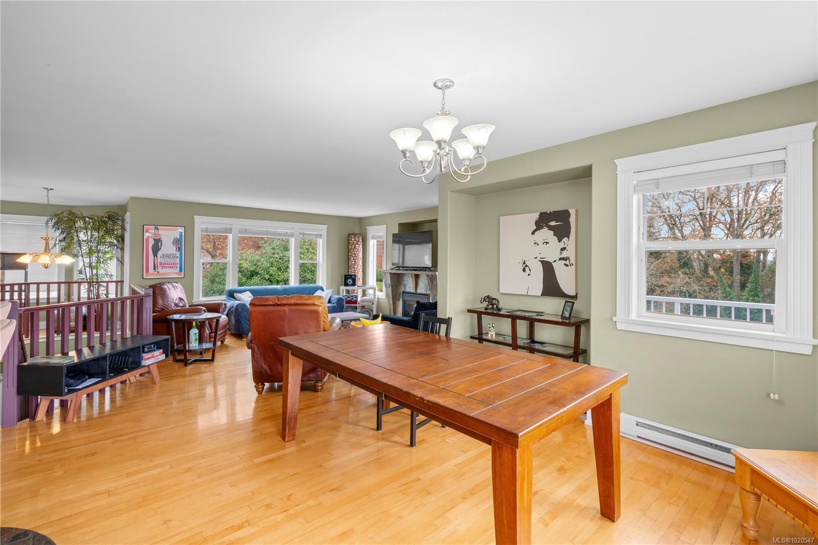 4012 Rainbow St, Saanich, BC