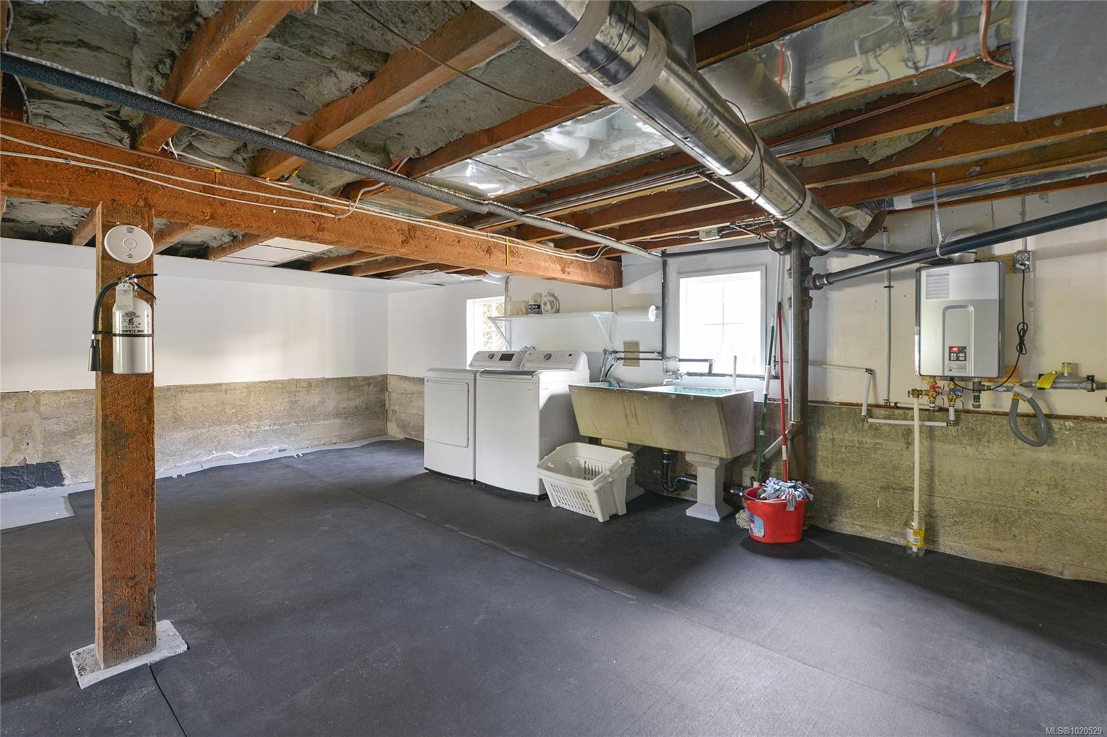 1375 Monterey Ave, Oak Bay, BC