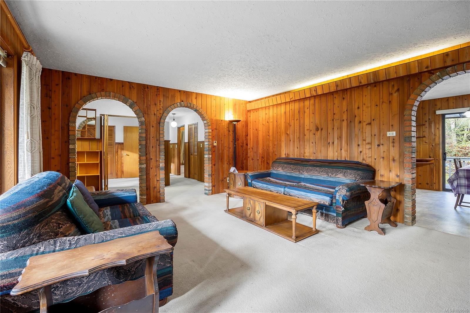 856 Reid Rd, Parksville, BC