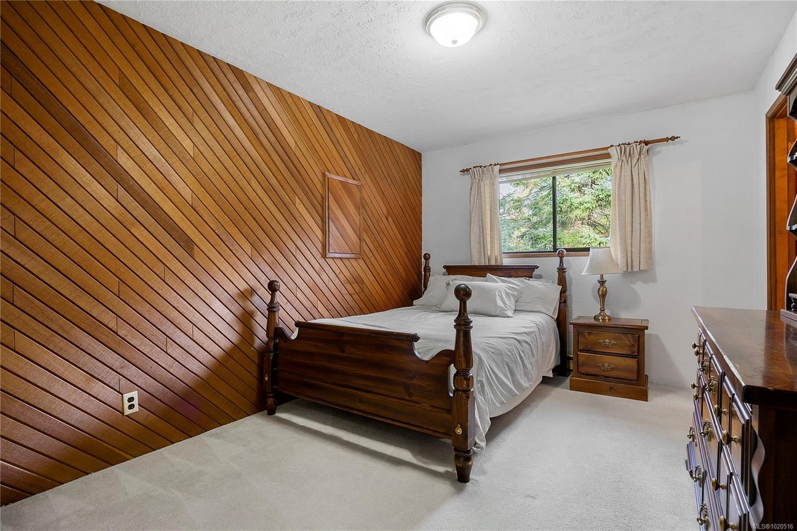 856 Reid Rd, Parksville, BC