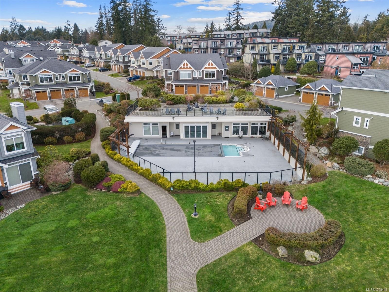 228-6995 Nordin Rd, Sooke, BC