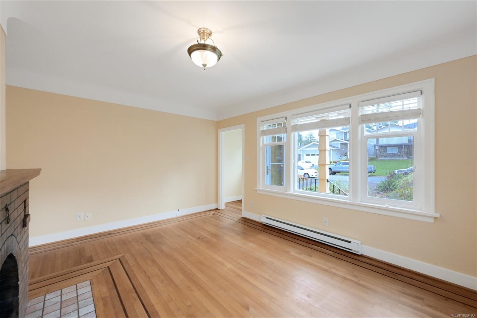 3312 Kingsley St, Saanich, BC