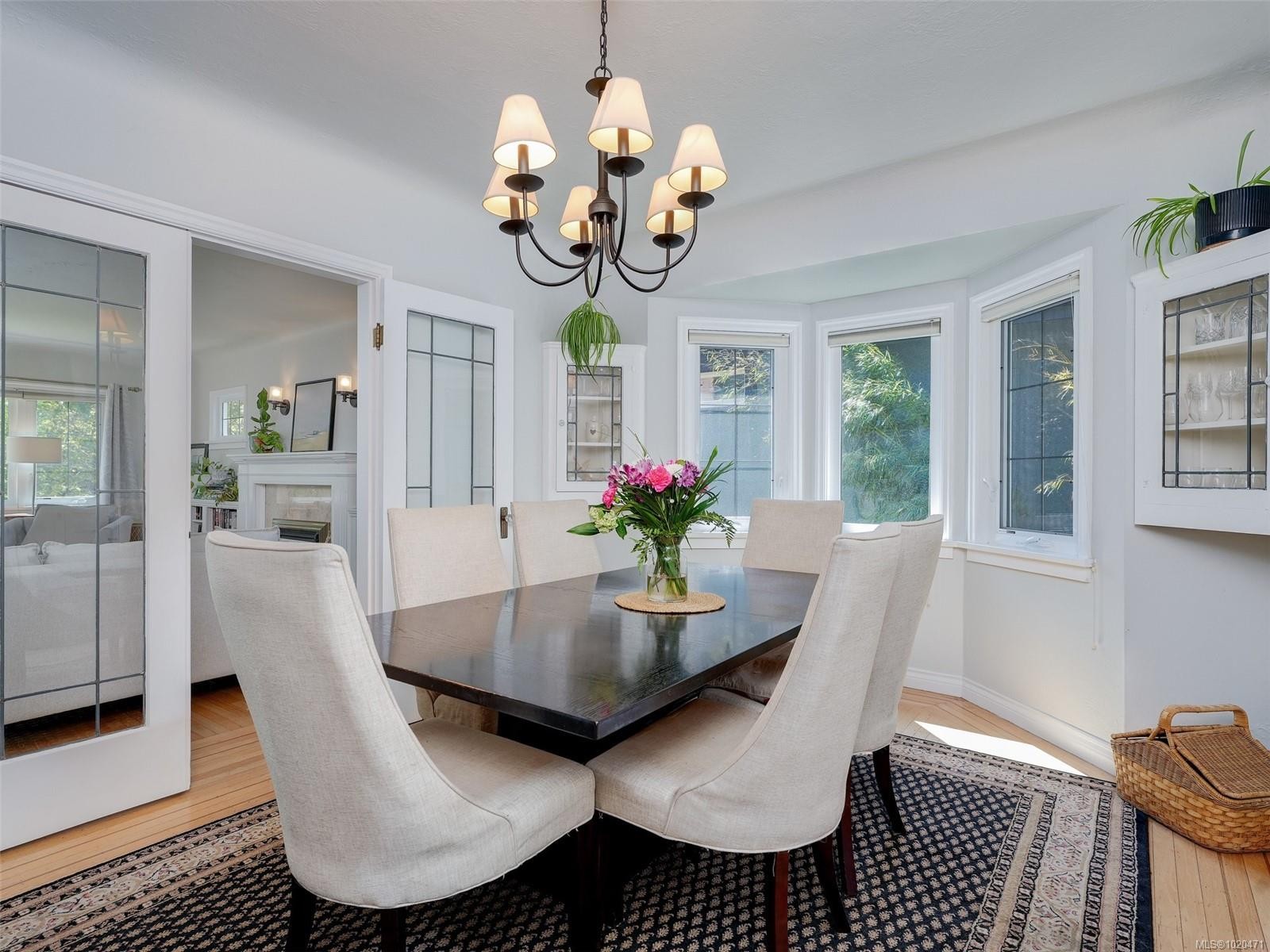 1650 Hampshire Rd, Oak Bay, BC