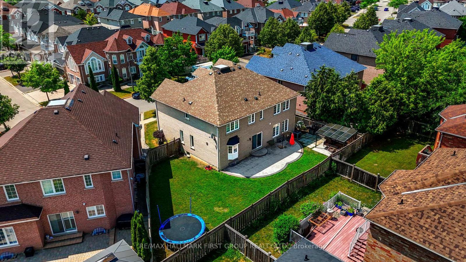 19 Ballgrove Crescent, Ajax, ON - Outdoor