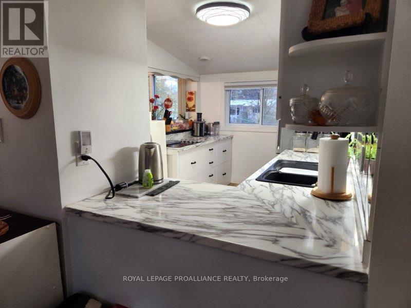 1 - 324 Bridge Street E, Belleville (Belleville Ward), ON