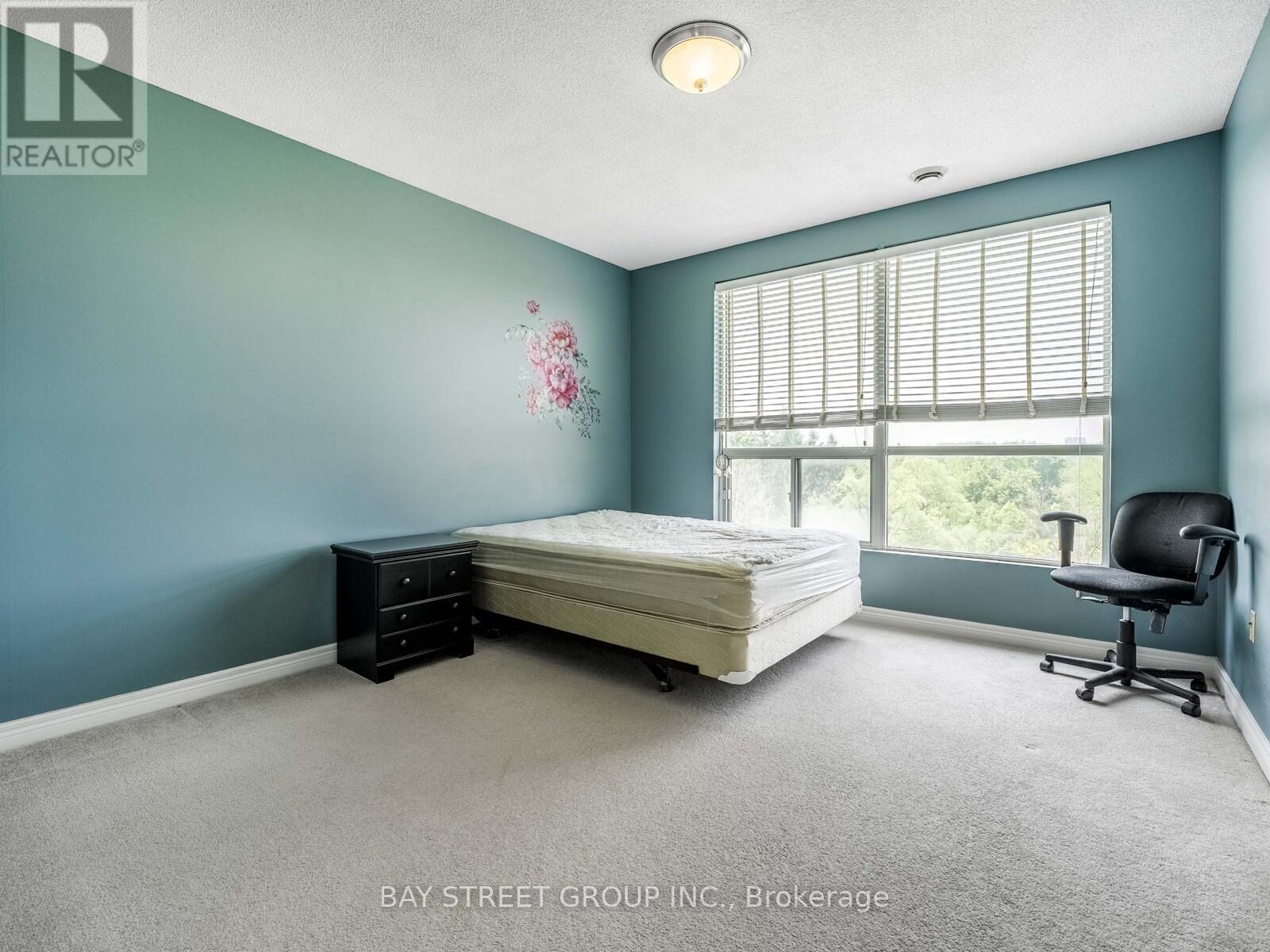 606 - 255 Keats Way, Waterloo, ON - Indoor Photo Showing Bedroom