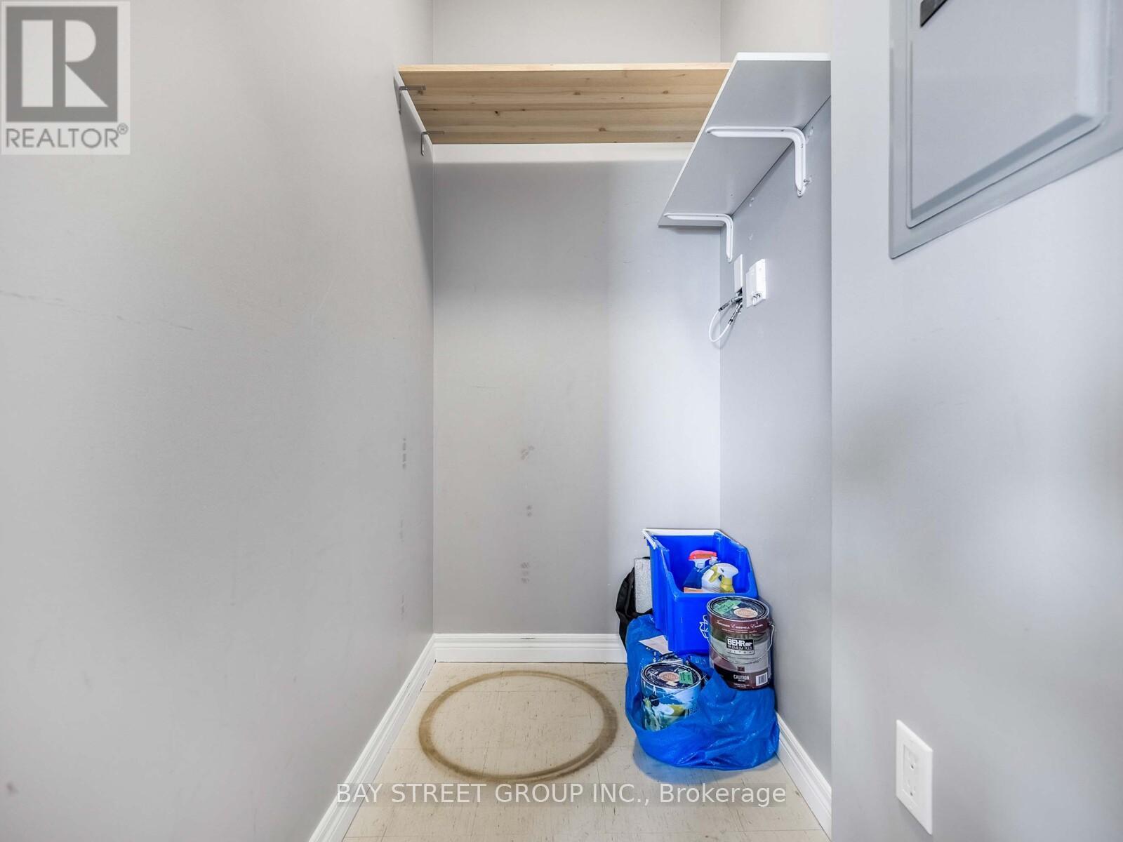 606 - 255 Keats Way, Waterloo, ON - Indoor