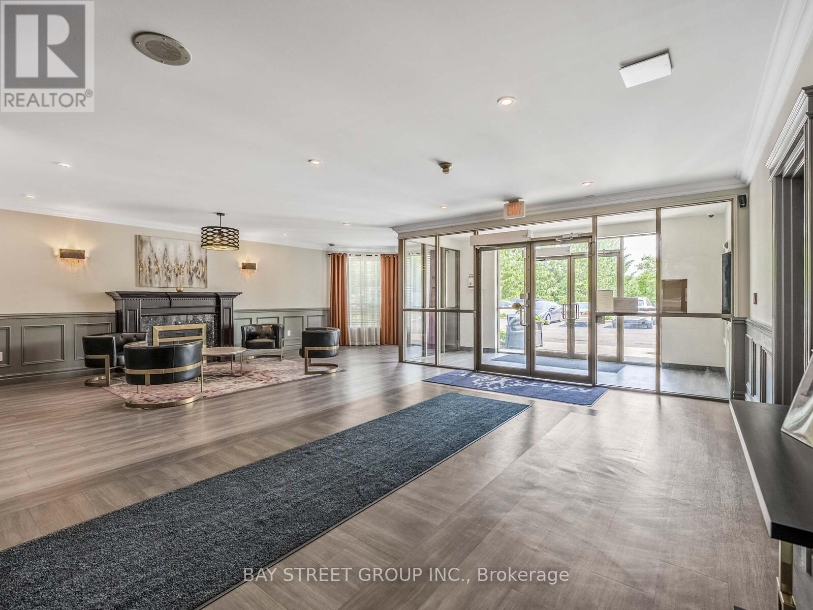 606 - 255 Keats Way, Waterloo, ON - Indoor With Fireplace