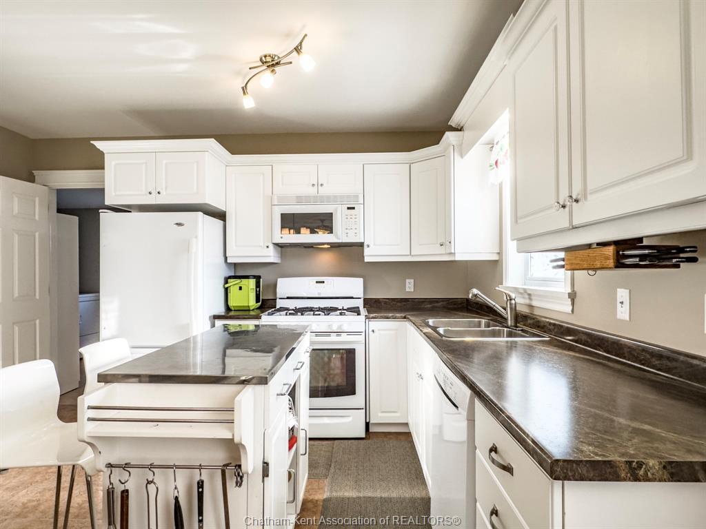 115 Fielder Avenue, Chatham, ON