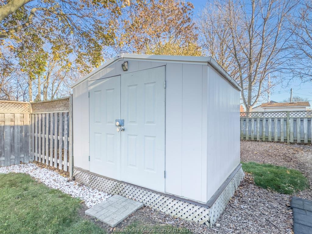 115 Fielder Avenue, Chatham, ON