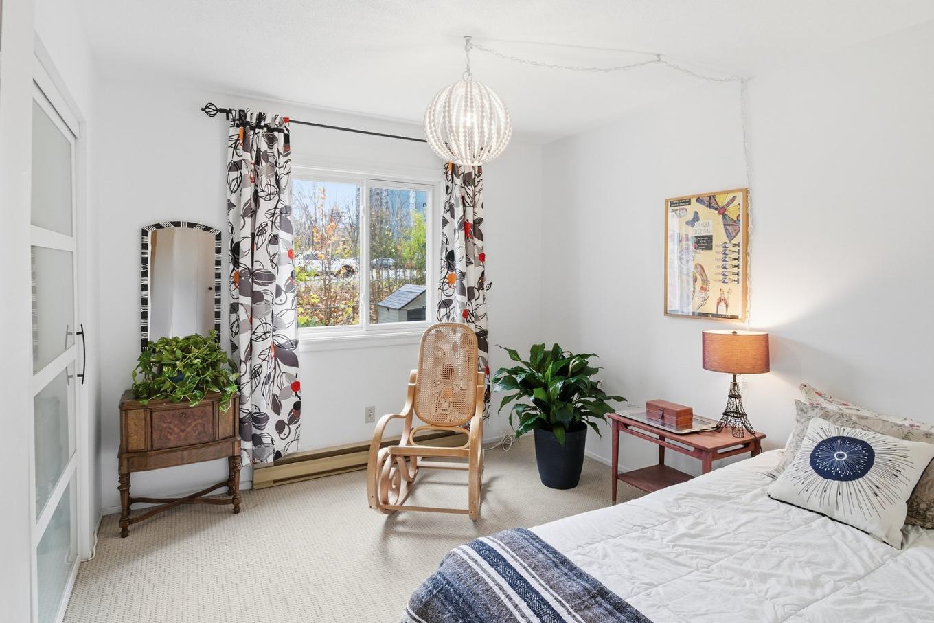 Bedroom - 4-20 Rue Normand, Gatineau (Hull), QC - Indoor Photo Showing Bedroom
