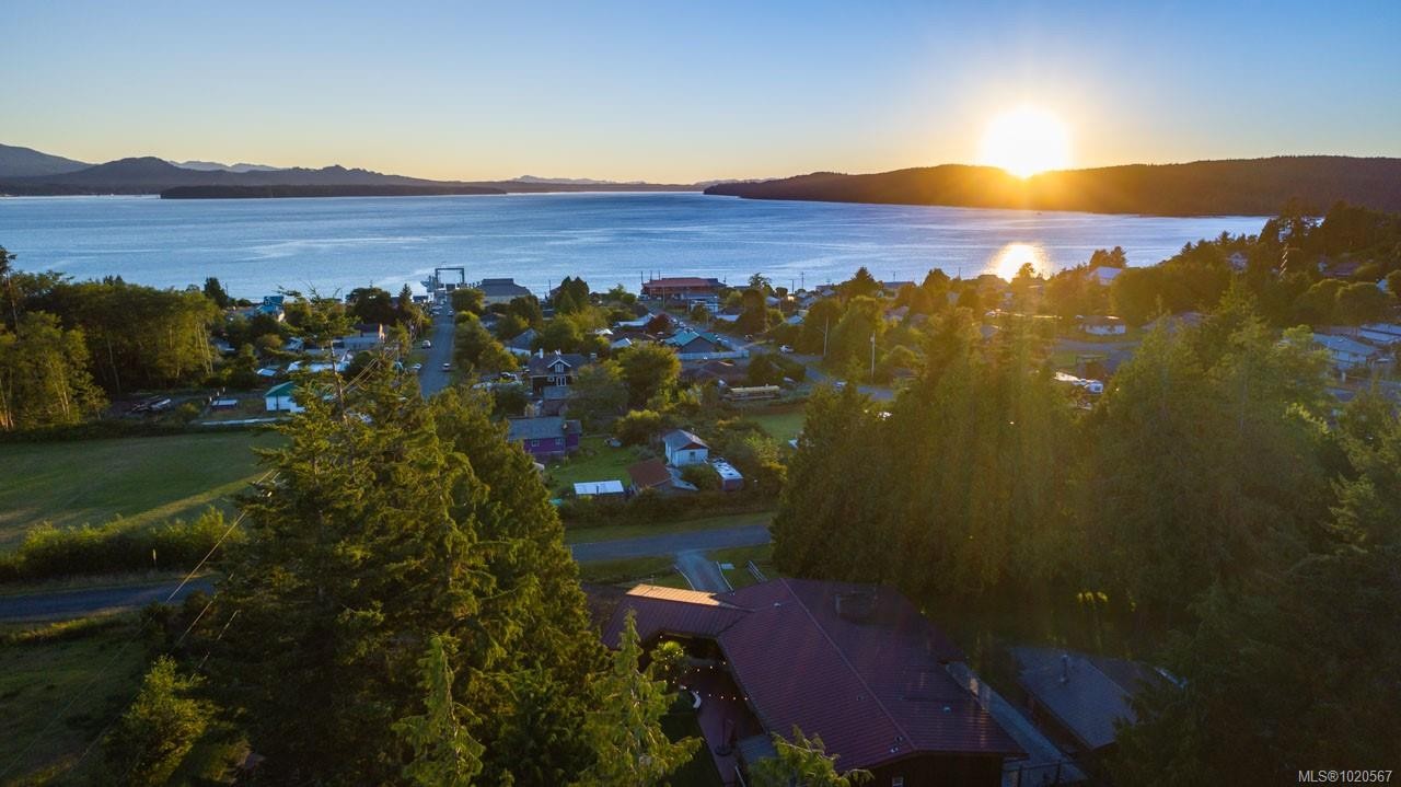 410 17Th Ave, Sointula, BC