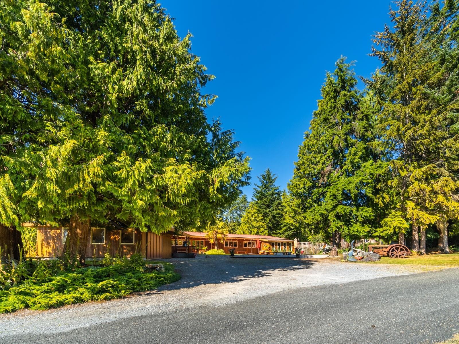 410 17Th Ave, Sointula, BC