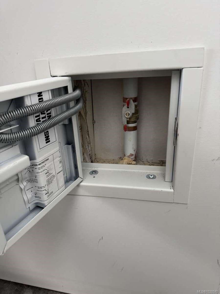 3-2794 Beck Ave, Cumberland, BC