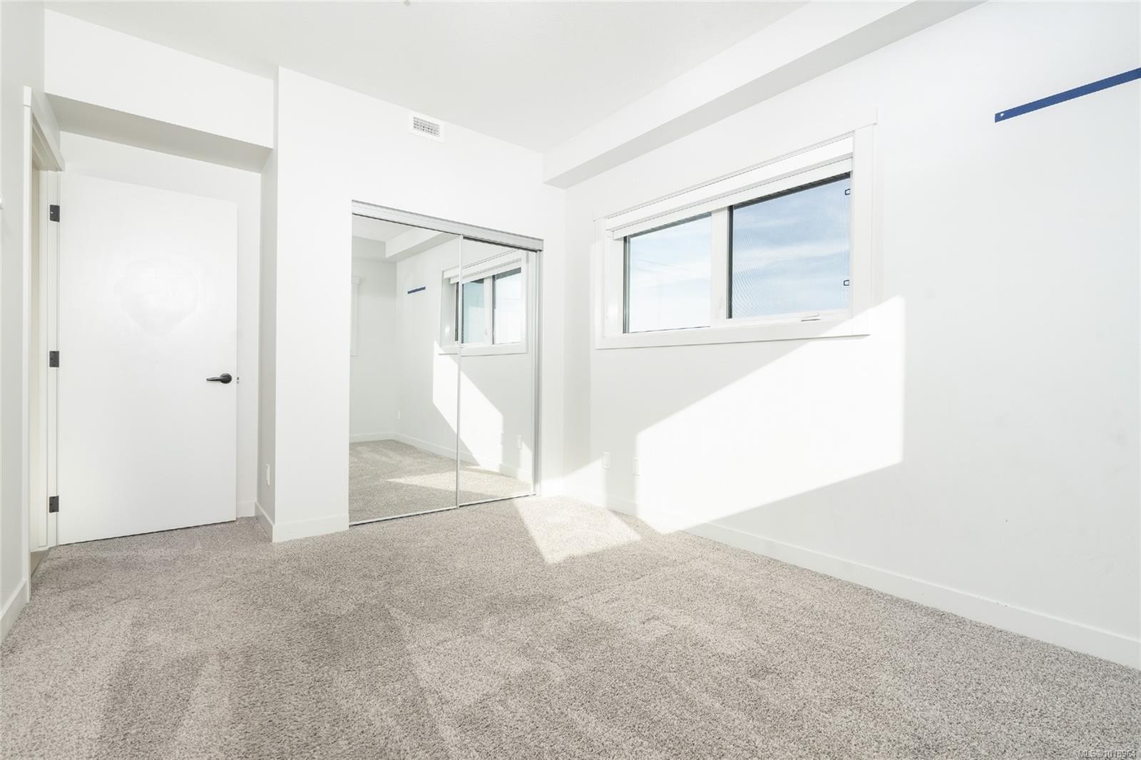 301-2469 Gateway Rd, Langford, BC - Indoor Photo Showing Other Room