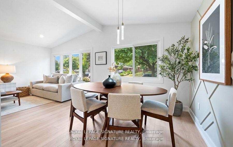 105 Lilacside Drive, Hamilton, ON - Indoor Photo Showing Other Room