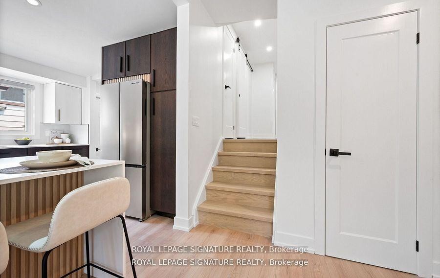 105 Lilacside Drive, Hamilton, ON - Indoor