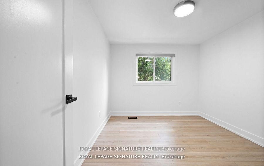 105 Lilacside Drive, Hamilton, ON - Indoor Photo Showing Other Room