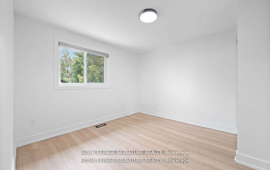 105 Lilacside Drive, Hamilton, ON - Indoor Photo Showing Other Room