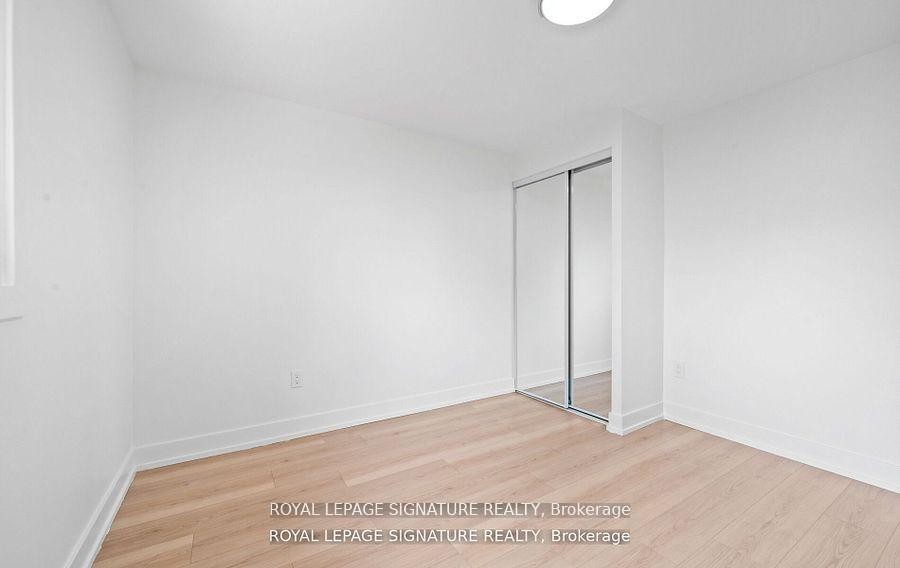 105 Lilacside Drive, Hamilton, ON - Indoor Photo Showing Other Room