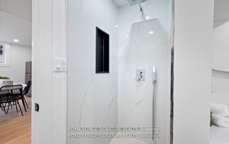 105 Lilacside Drive, Hamilton, ON - Indoor