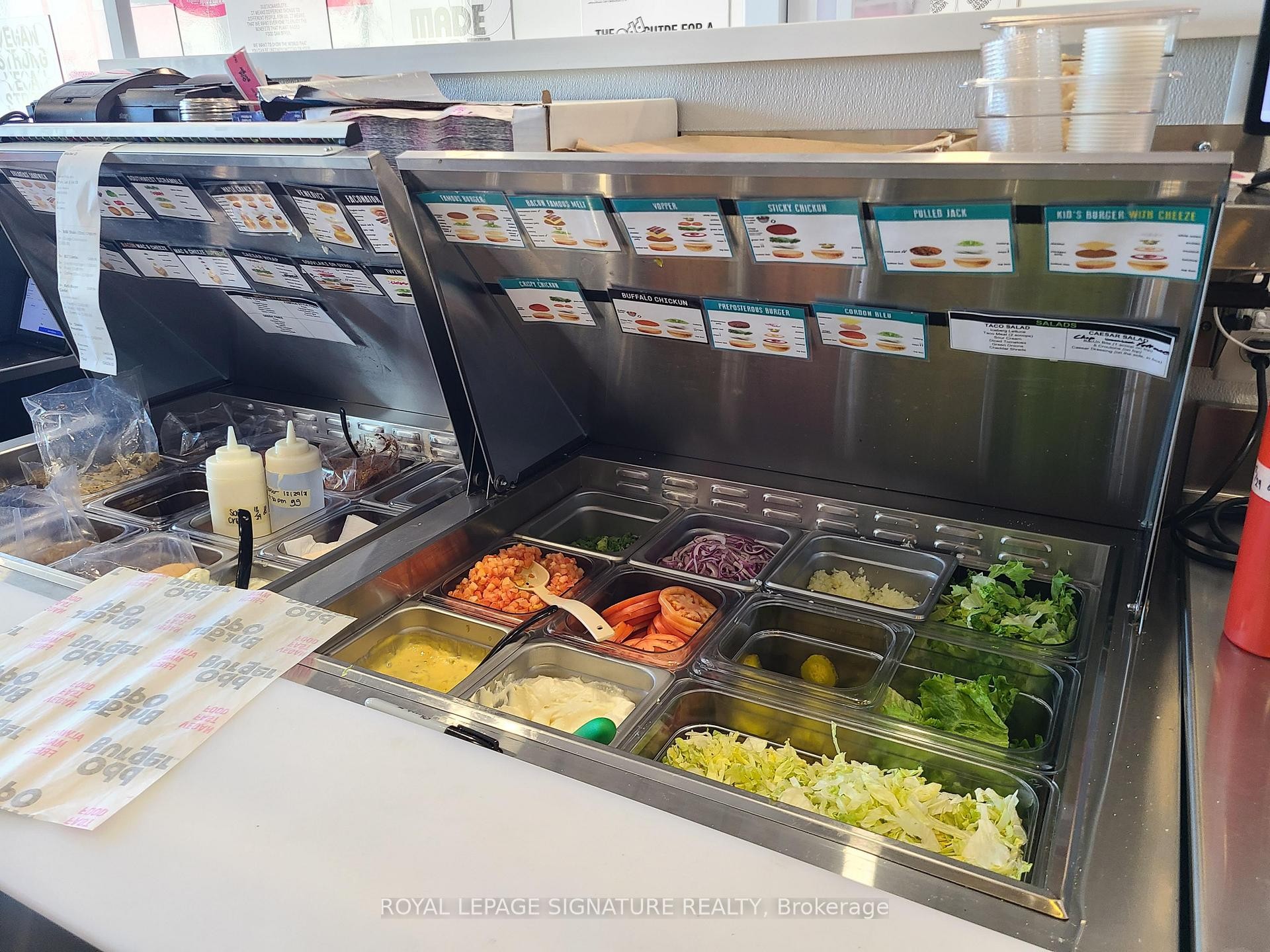 920 Upper Wentworth Street, Hamilton, ON