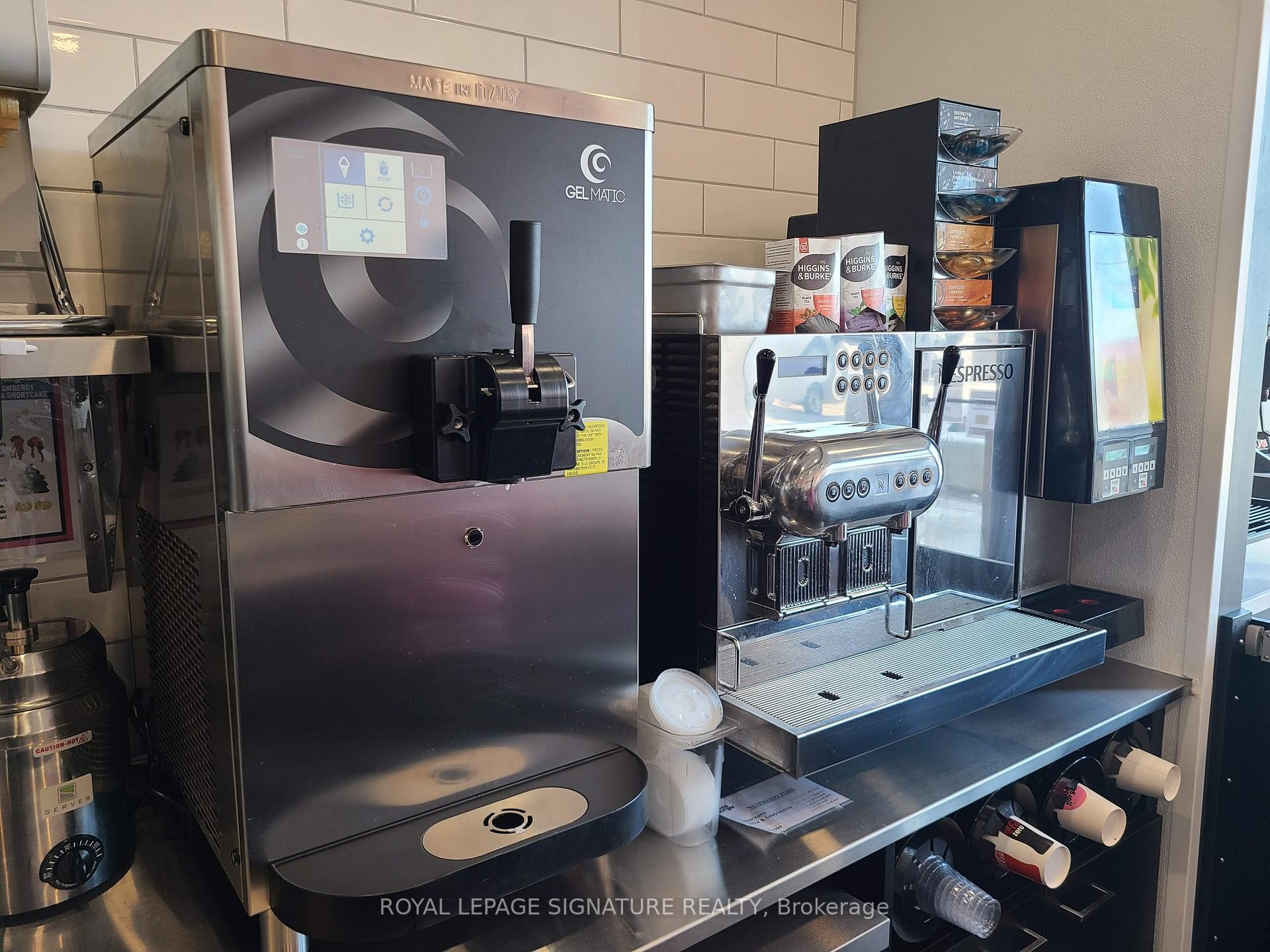 920 Upper Wentworth Street, Hamilton, ON