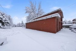 Garage -