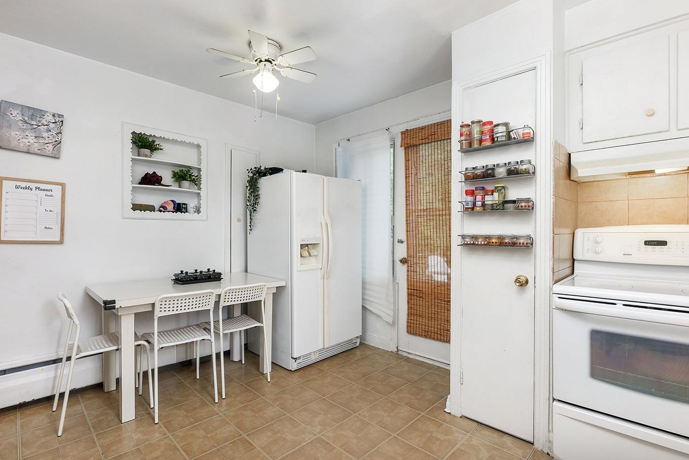 Dwelling - 5701 - 5703 Av. Coolbrook, Montréal (Côte-Des-Neiges/Notre-Dame-De-Grâce), QC - Indoor Photo Showing Other Room