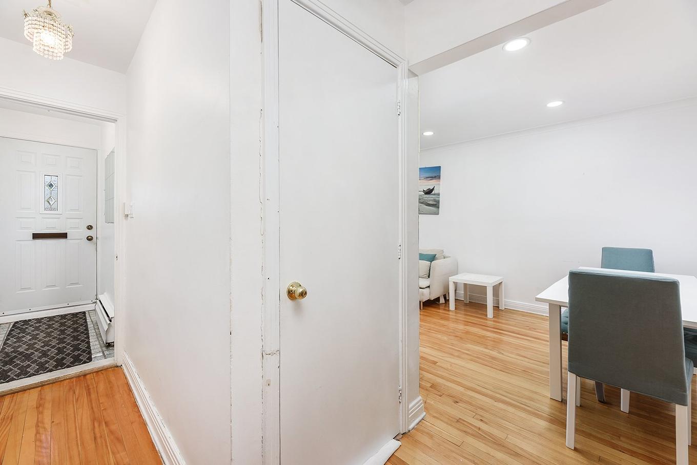 Hall - 5701 - 5703 Av. Coolbrook, Montréal (Côte-Des-Neiges/Notre-Dame-De-Grâce), QC - Indoor Photo Showing Other Room