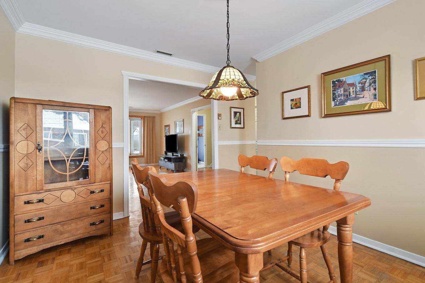Dining room - 14828 Rue Labelle, Montréal (Pierrefonds-Roxboro), QC - Indoor Photo Showing Dining Room