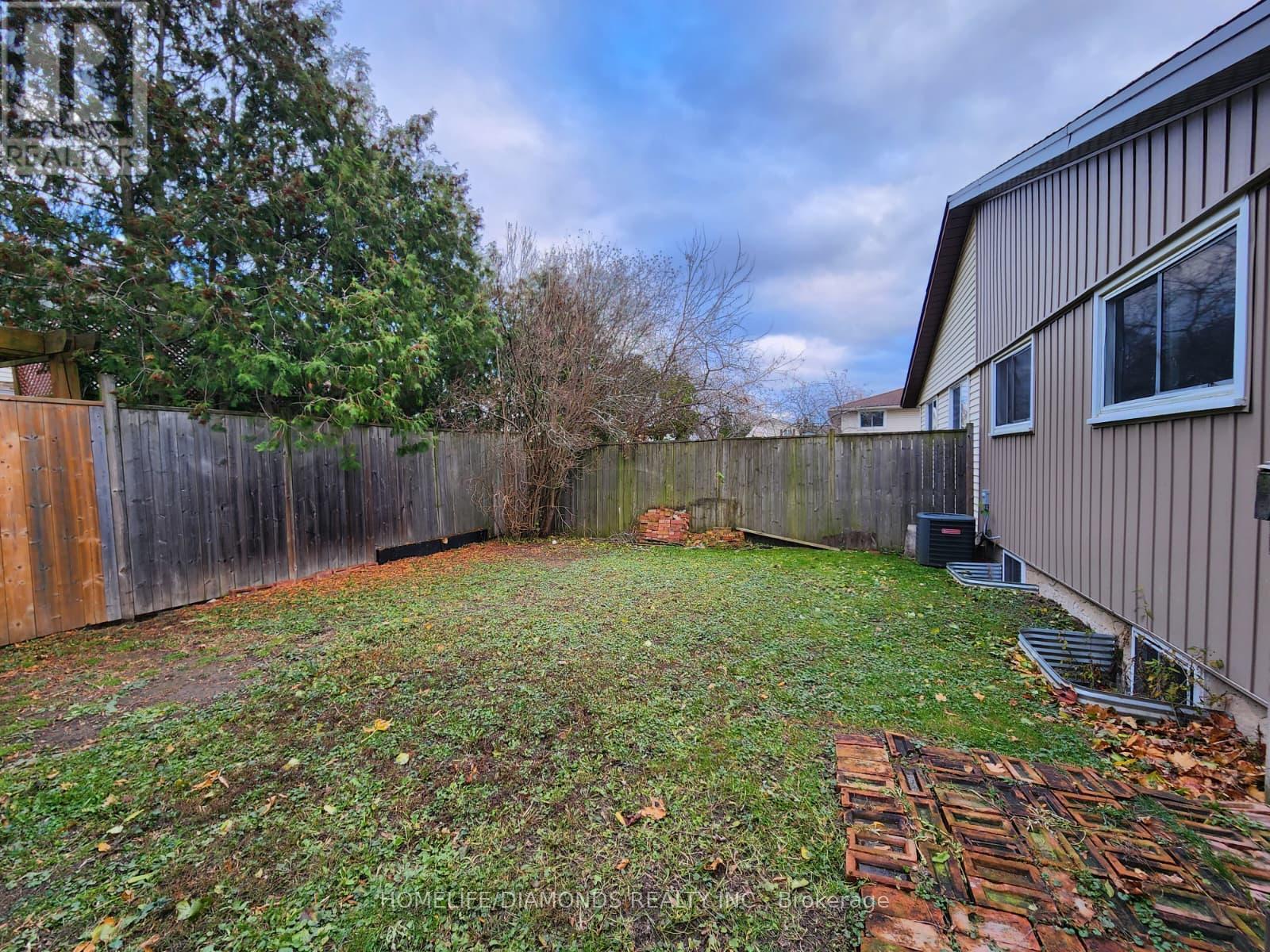 Lower - 5 Calcott Court, Thorold, ON - Outdoor