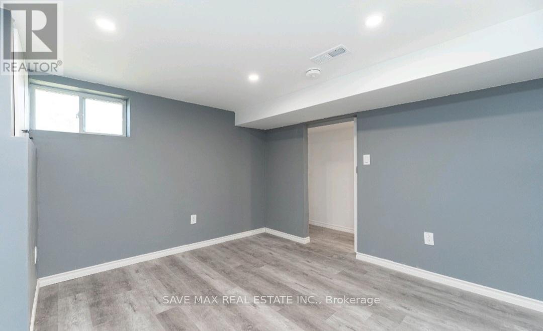 Lower - 6549 Riall Street, Niagara Falls, ON - Indoor