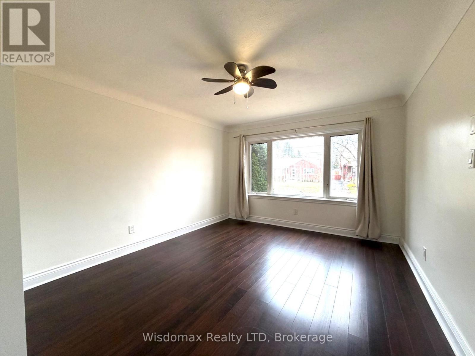 6481 Erwin Crescent, Niagara Falls (Dorchester), ON - Indoor Photo Showing Other Room