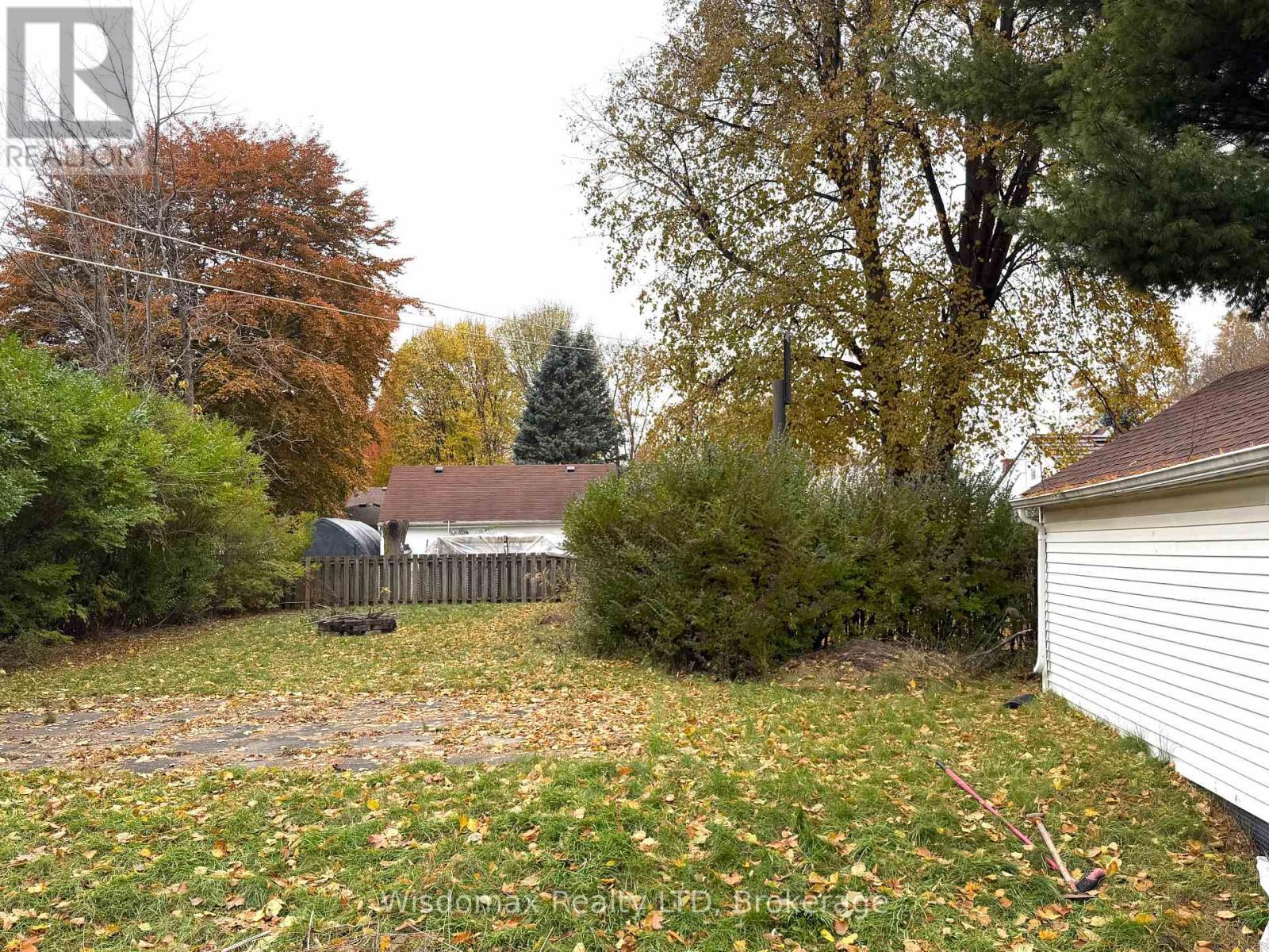 6481 Erwin Crescent, Niagara Falls (Dorchester), ON - Outdoor