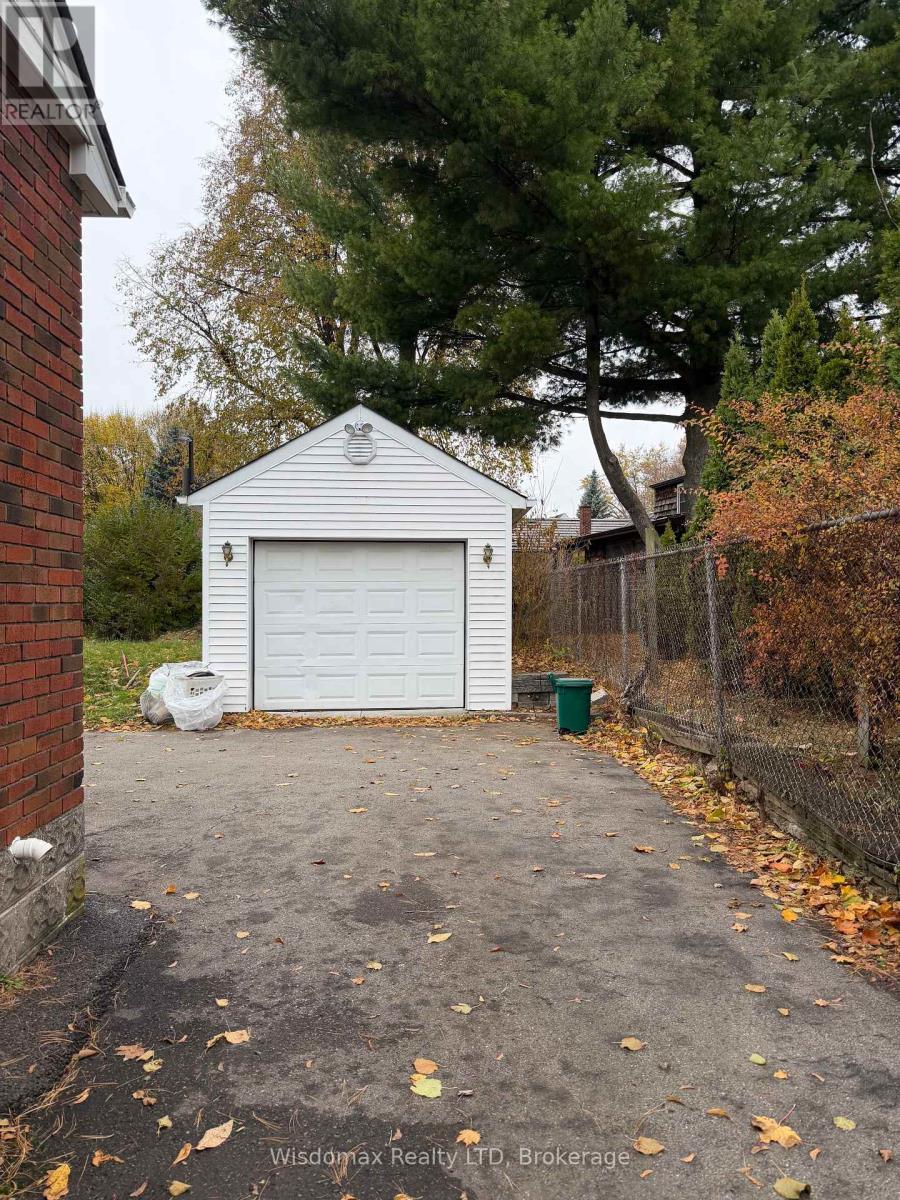 6481 Erwin Crescent, Niagara Falls (Dorchester), ON - Outdoor