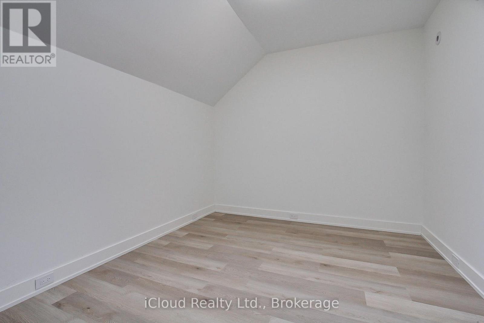 12 - 263 Barrie Street, Bradford West Gwillimbury, ON - Indoor Photo Showing Other Room