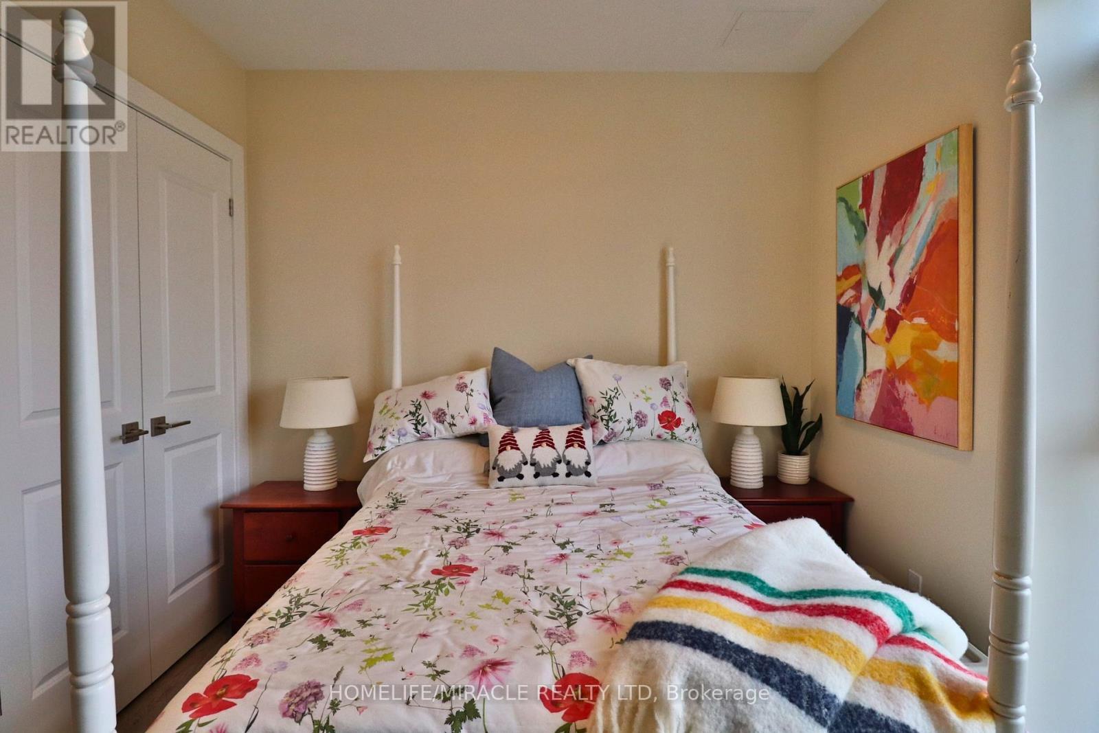 1502 - 15 Glebe Street, Cambridge, ON - Indoor Photo Showing Bedroom