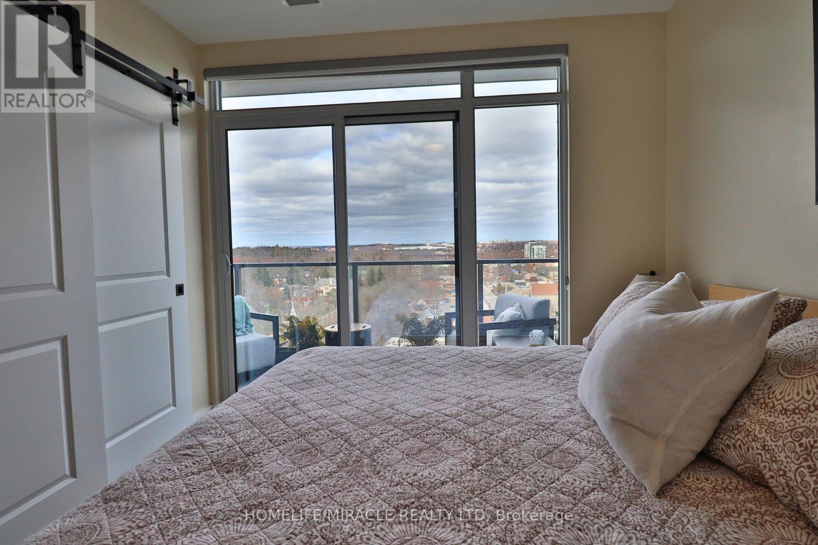 1502 - 15 Glebe Street, Cambridge, ON - Indoor Photo Showing Bedroom