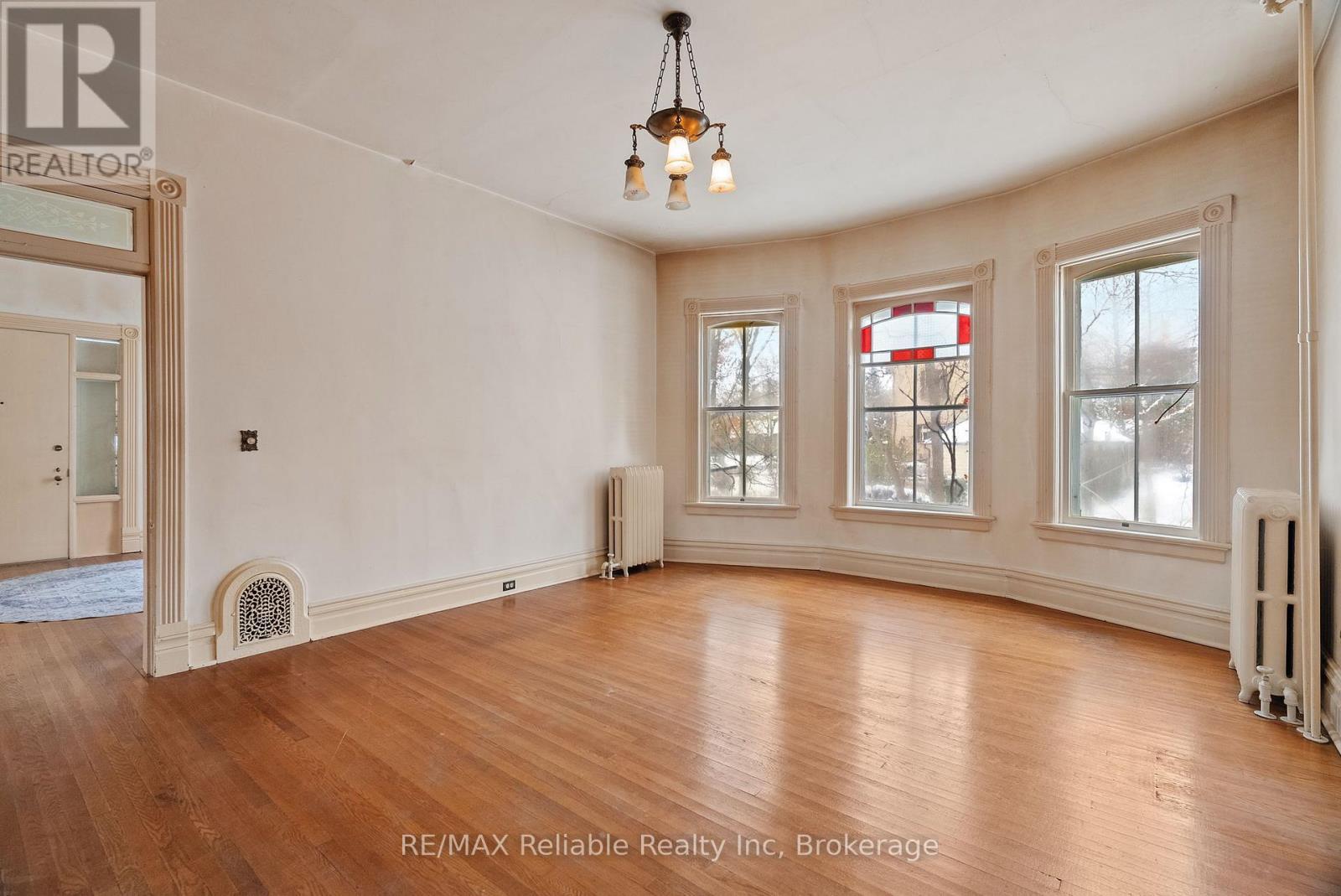 101 Centre Street, Huron East (Seaforth), ON - Indoor Photo Showing Other Room