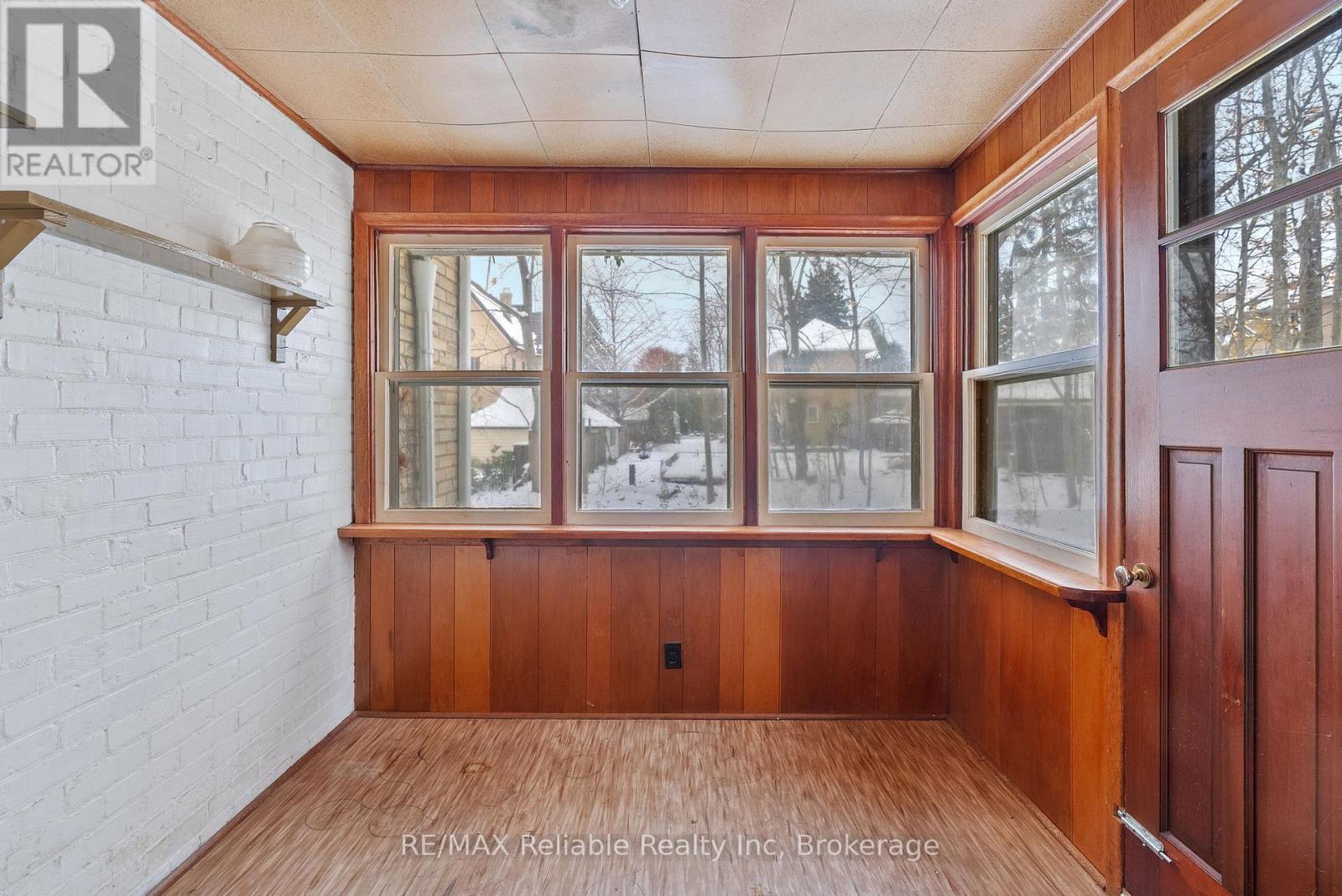 101 Centre Street, Huron East (Seaforth), ON - Indoor Photo Showing Other Room