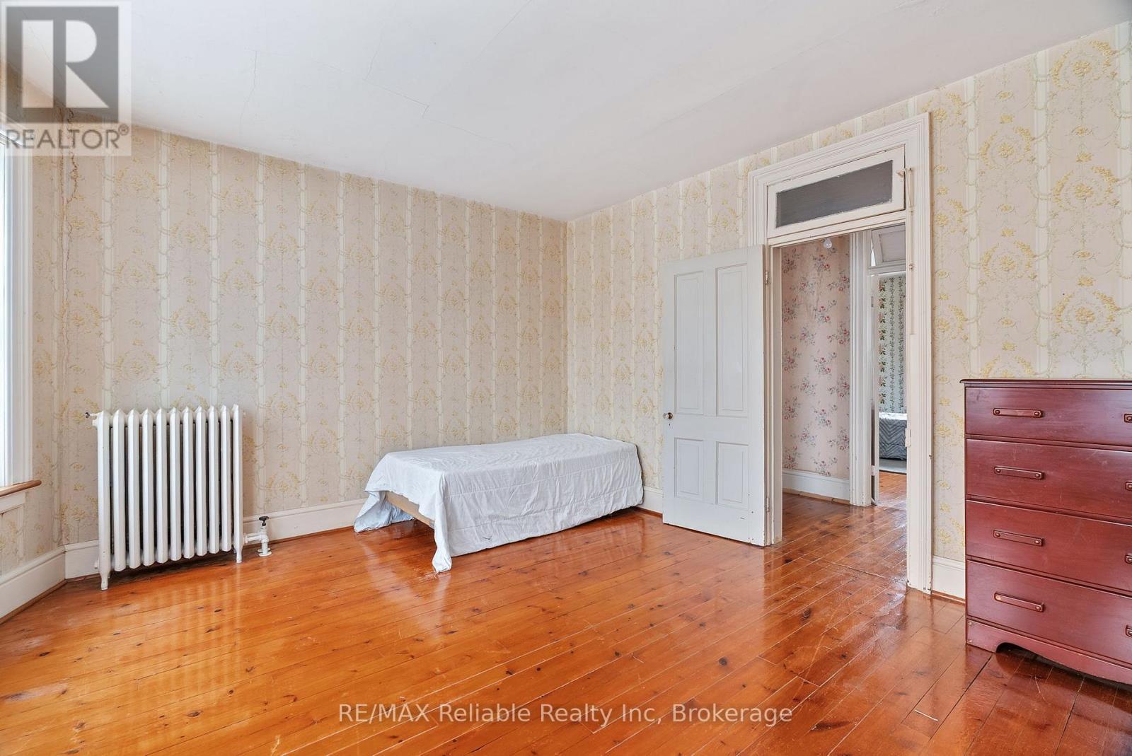 101 Centre Street, Huron East (Seaforth), ON - Indoor