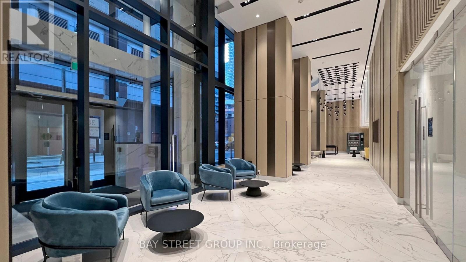 2110 - 38 Widmer Street, Toronto, ON - Indoor Photo Showing Other Room