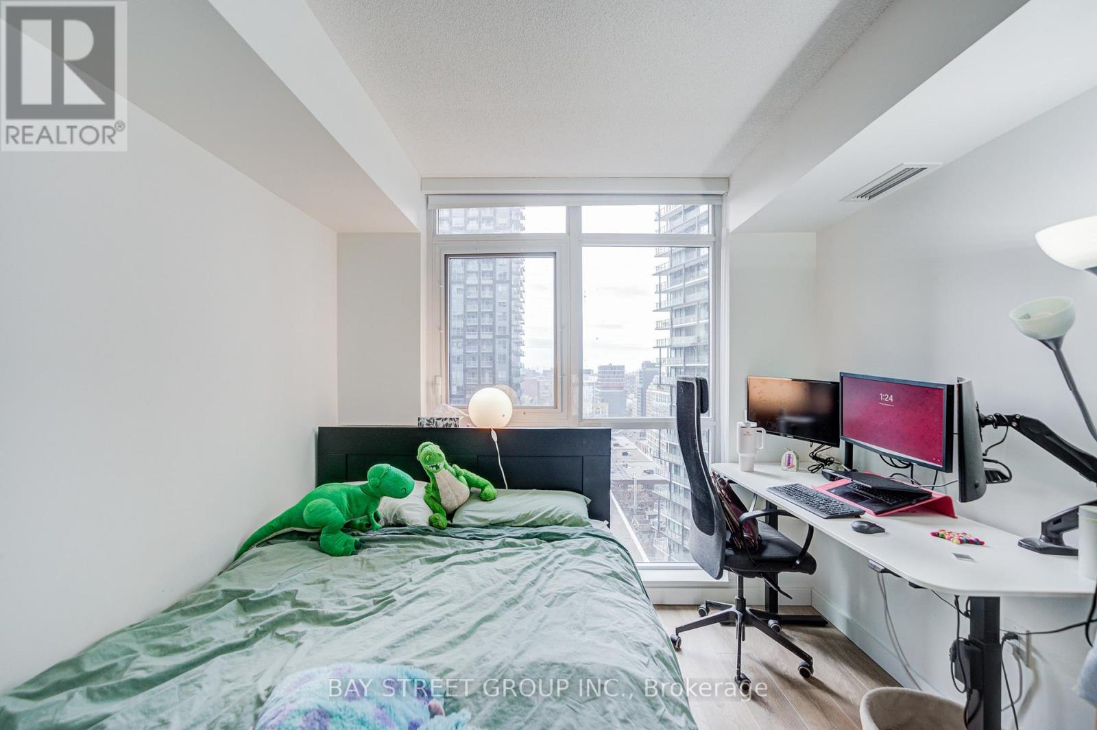 2110 - 38 Widmer Street, Toronto, ON - Indoor Photo Showing Bedroom