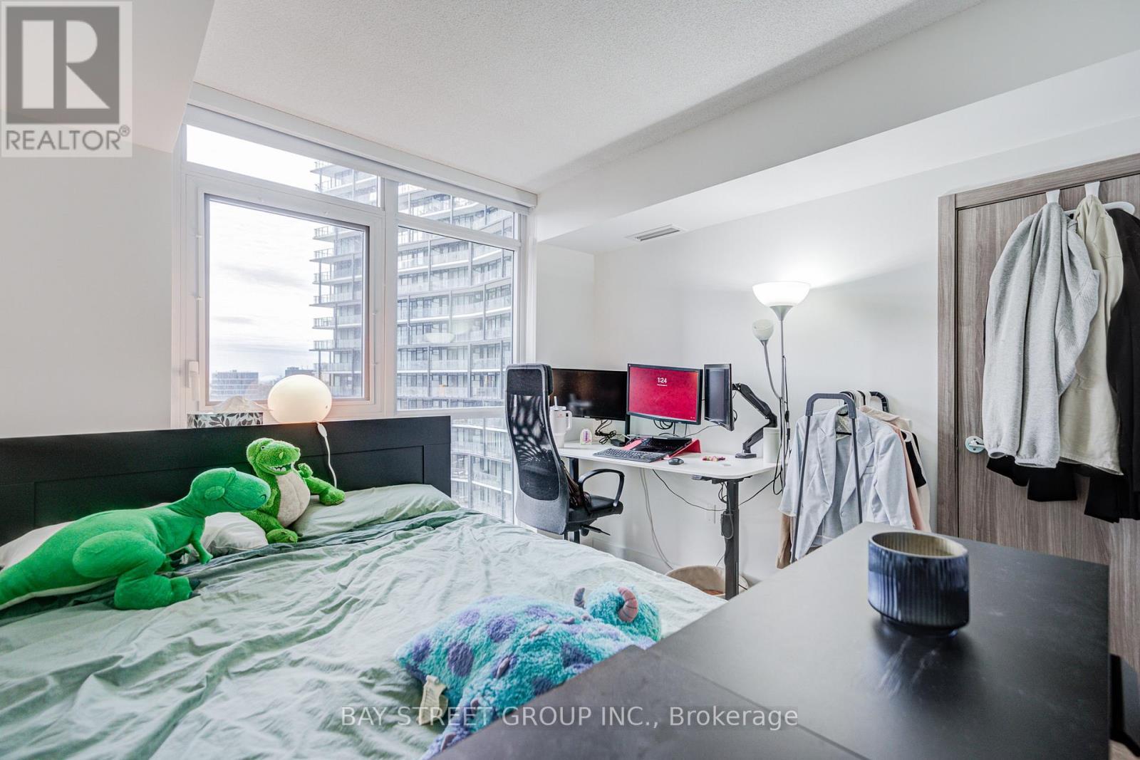 2110 - 38 Widmer Street, Toronto, ON - Indoor Photo Showing Bedroom
