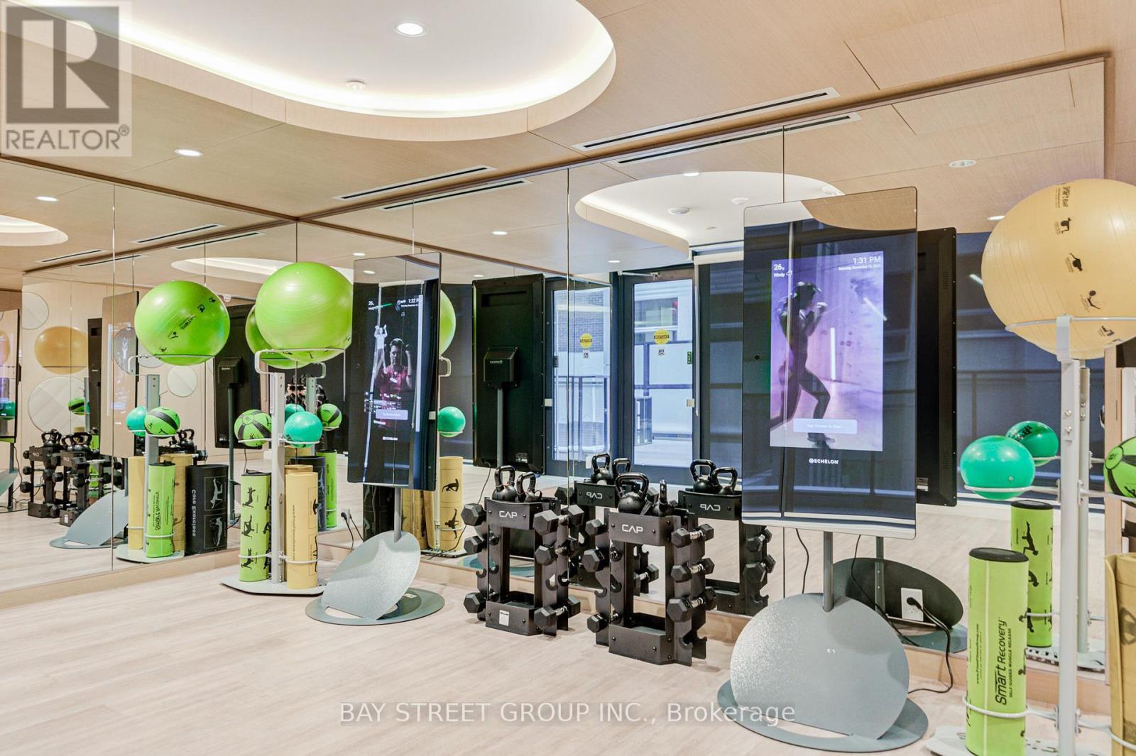 2110 - 38 Widmer Street, Toronto, ON - Indoor Photo Showing Other Room